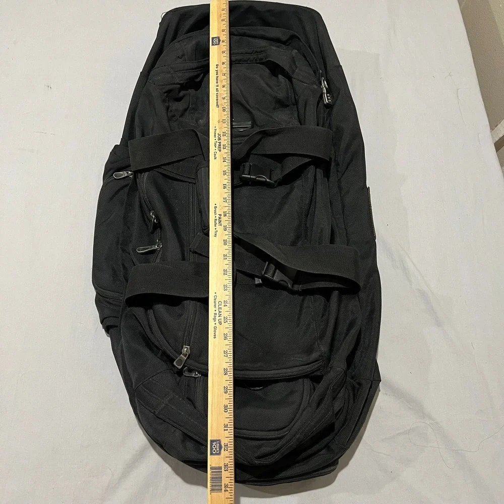 Jansport Black Heavy Duty Zipper Wheeled Utility Rolling Duffle Travel Bag XL